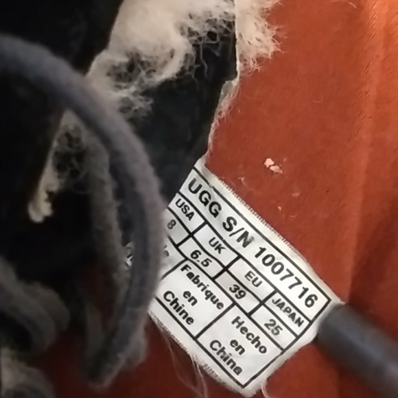 UGG Booties - Picture 3 of 9